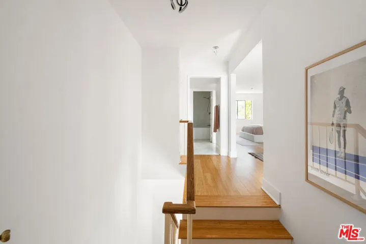 4658 Don Lorenzo Drive G, Los Angeles, California 90008