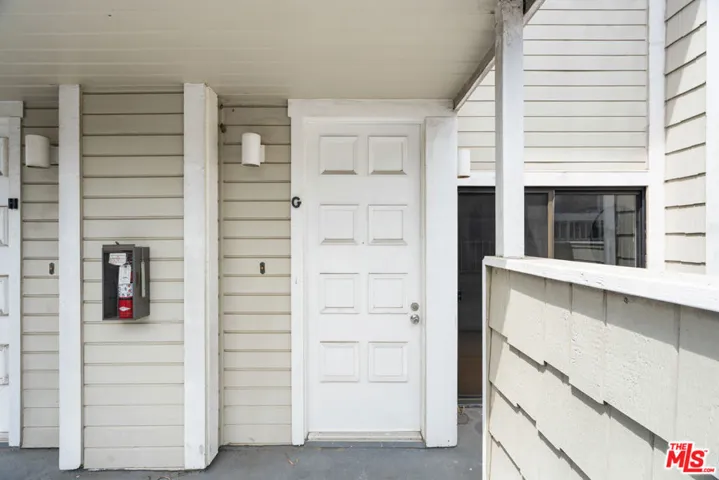 4658 Don Lorenzo Drive G, Los Angeles, California 90008