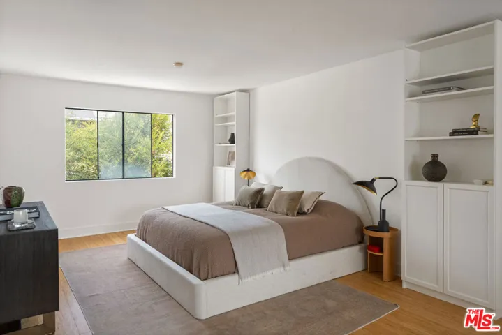 4658 Don Lorenzo Drive G, Los Angeles, California 90008