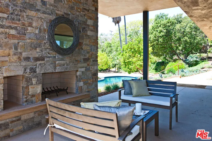 6228 Sycamore Meadows Drive, Malibu, California 90265
