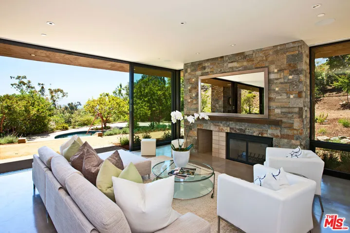 6228 Sycamore Meadows Drive, Malibu, California 90265
