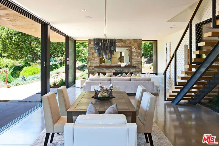6228 Sycamore Meadows Drive, Malibu, California 90265