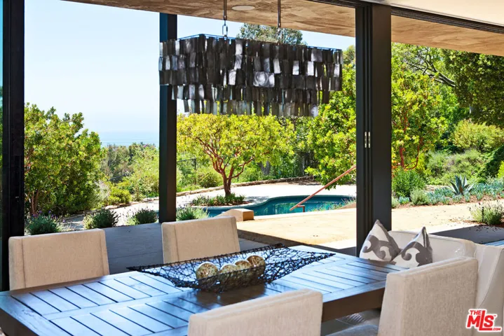 6228 Sycamore Meadows Drive, Malibu, California 90265