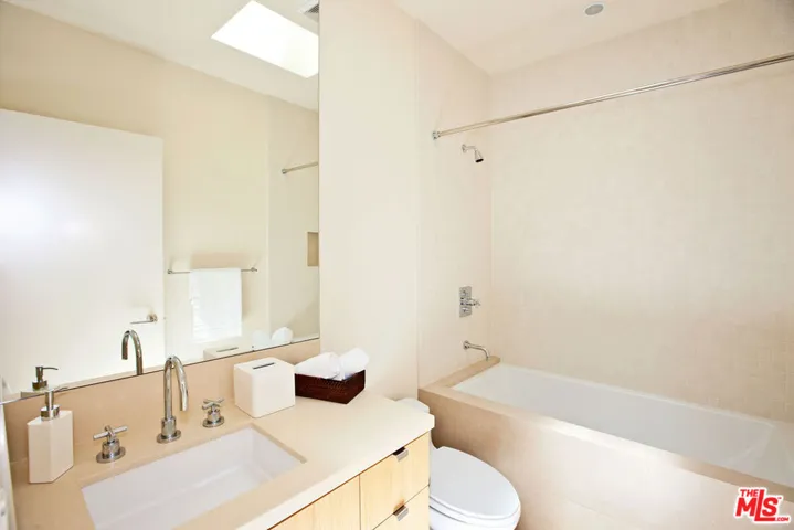 6228 Sycamore Meadows Drive, Malibu, California 90265