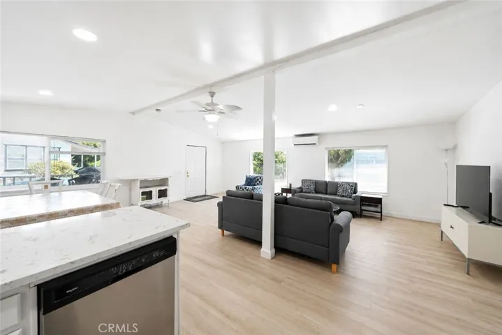840 E Foothill Boulevard 197, Azusa, California 91702