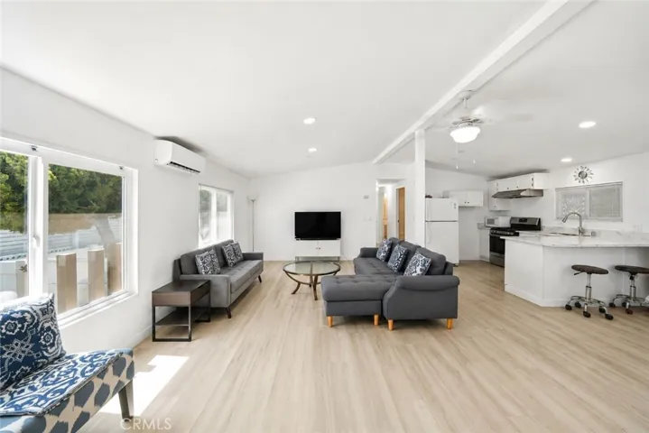 840 E Foothill Boulevard 197, Azusa, California 91702