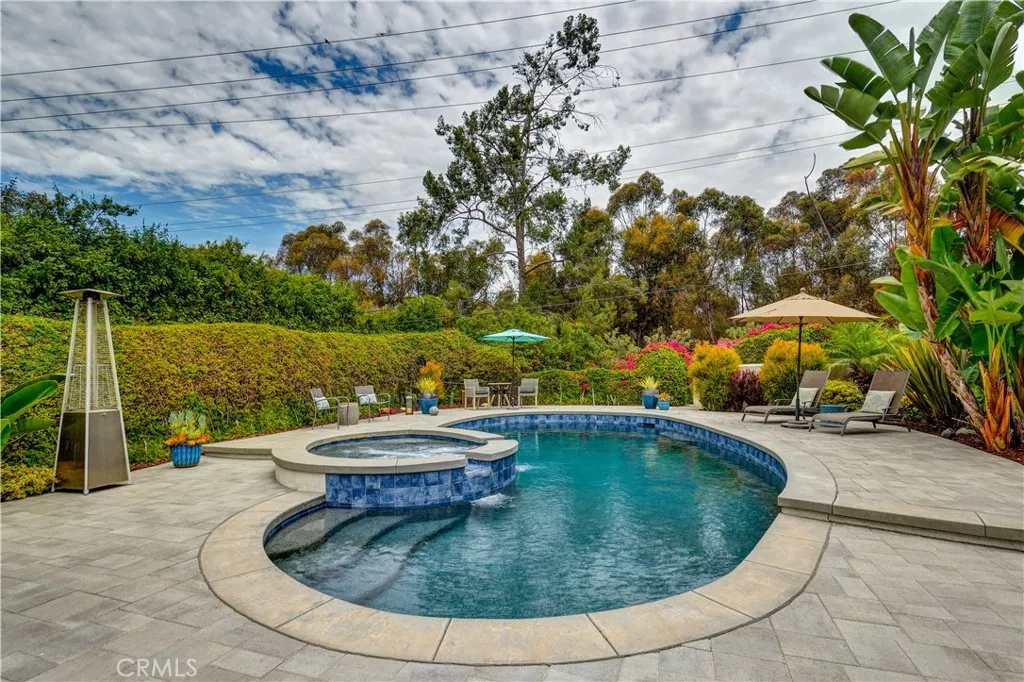Sparkling Salt Water  Pool & Spa