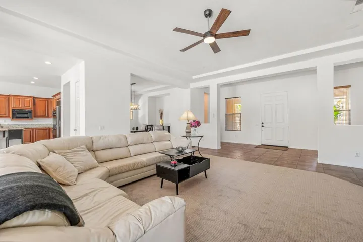 39-web-or-mls-8M4A6534