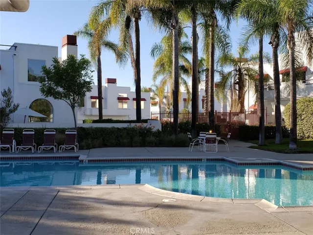 27827 Emerald 23, Mission Viejo, California 92691