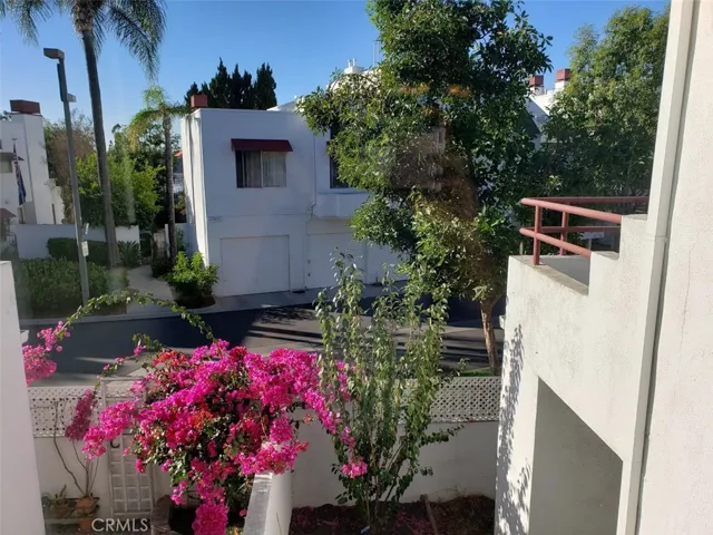 27827 Emerald 23, Mission Viejo, California 92691