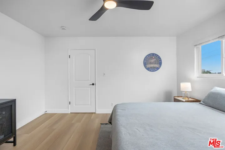 1817 Euclid Street, Santa Monica, California 90404