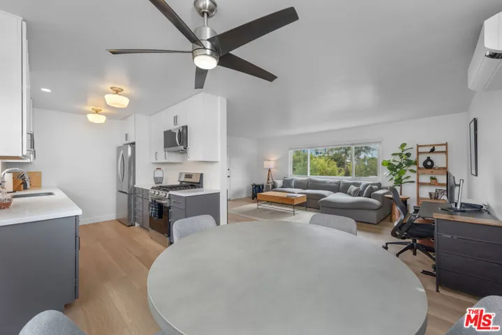 1817 Euclid Street, Santa Monica, California 90404