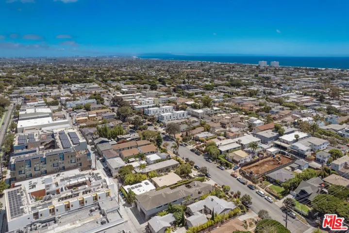 1817 Euclid Street, Santa Monica, California 90404