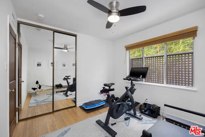1817 Euclid Street, Santa Monica, California 90404