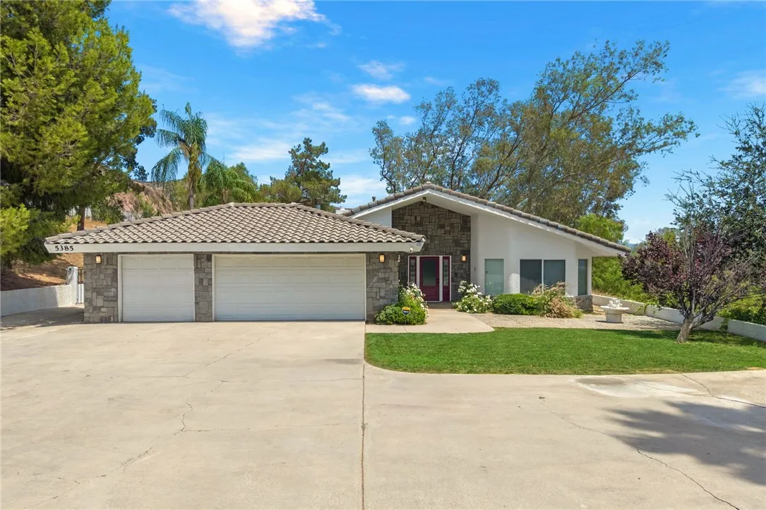 5385 Park, San Bernardino, California 92404 — photo 4