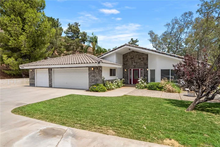 5385 Park, San Bernardino, California 92404