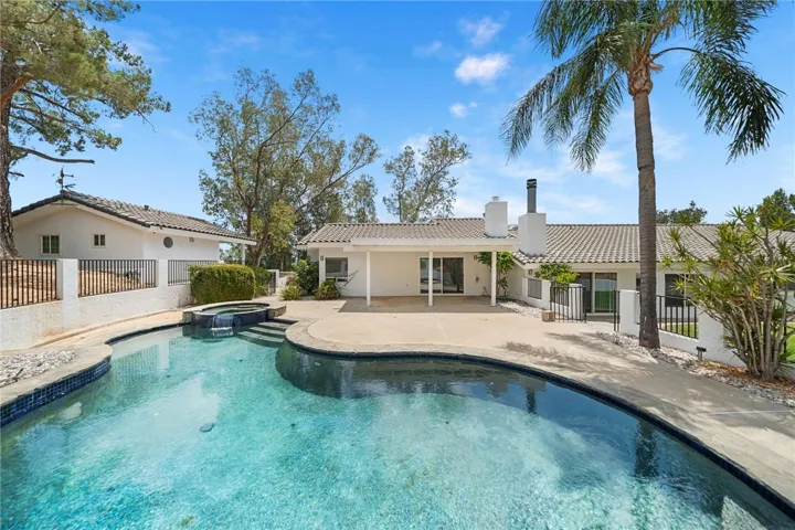 5385 Park, San Bernardino, California 92404