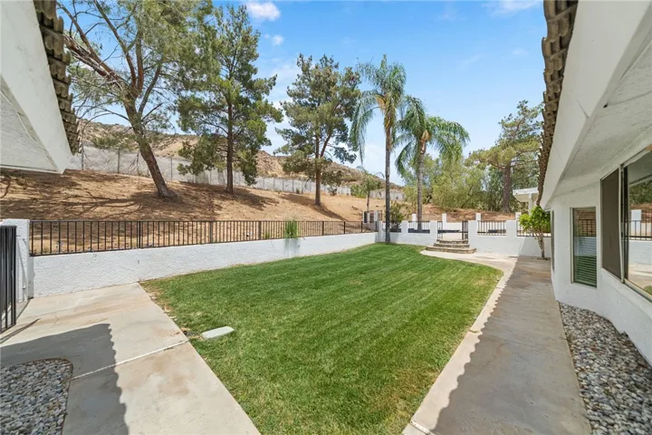 5385 Park, San Bernardino, California 92404