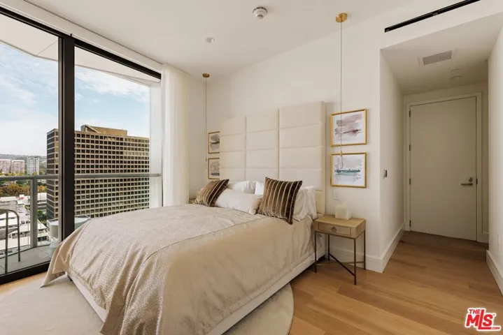 211 W Elm Court 13e, Los Angeles, California 90067