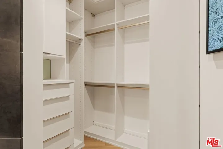 211 W Elm Court 13e, Los Angeles, California 90067