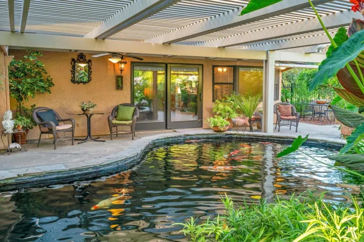 9675 Indian Creek Way, Escondido, California 92026