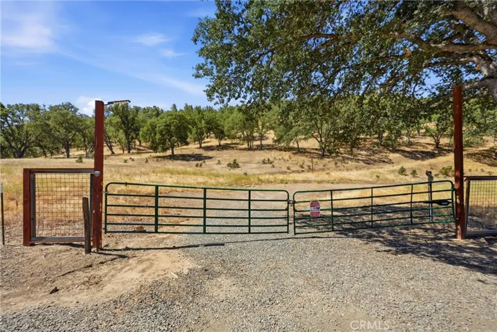 18355 E Highway 20, Clearlake Oaks, California 95423