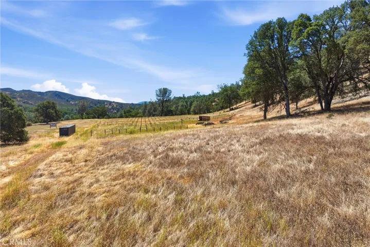 18355 E Highway 20, Clearlake Oaks, California 95423
