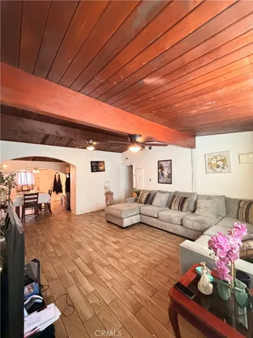 9829 Williams, Bloomington, California 92316