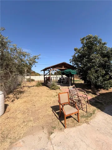 9829 Williams, Bloomington, California 92316