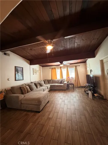 9829 Williams, Bloomington, California 92316