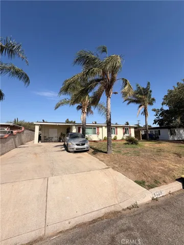 9829 Williams, Bloomington, California 92316