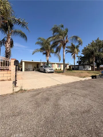 9829 Williams, Bloomington, California 92316