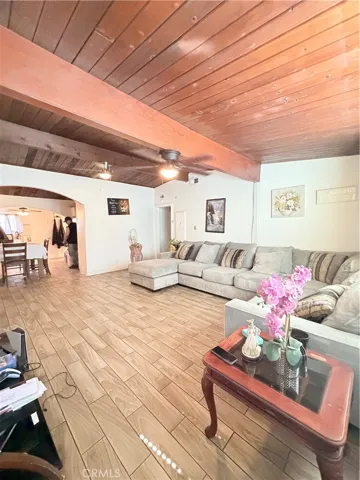 9829 Williams, Bloomington, California 92316