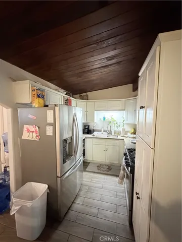 9829 Williams, Bloomington, California 92316