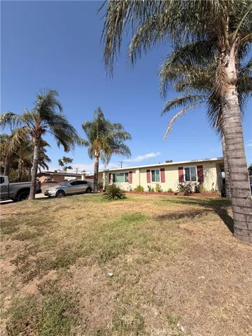 9829 Williams, Bloomington, California 92316