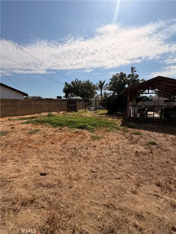 9829 Williams, Bloomington, California 92316