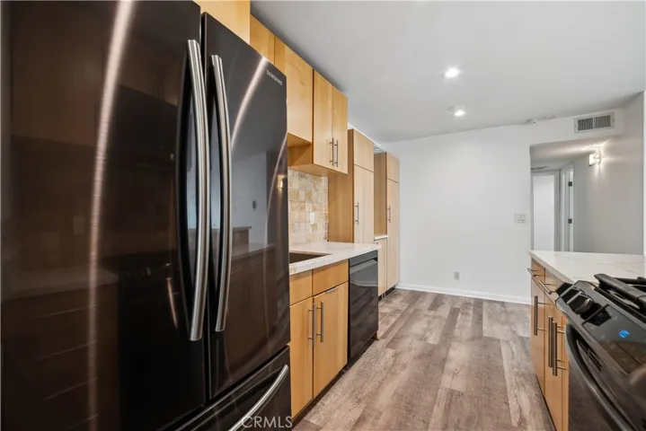 2411 Prospect Avenue 125, Hermosa Beach, California 90254
