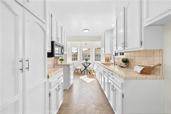 10634 Clancey, Downey, California 90241