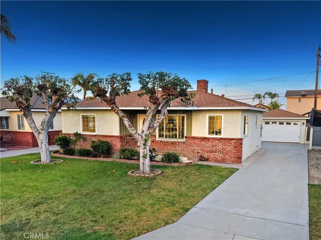 10634 Clancey, Downey, California 90241