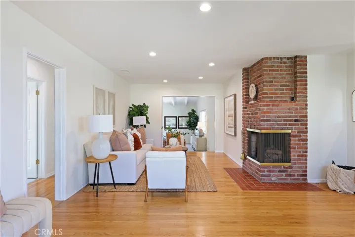 10634 Clancey, Downey, California 90241