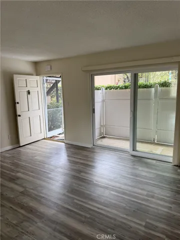 2105 Speyer Ln B, Redondo Beach, California 90278