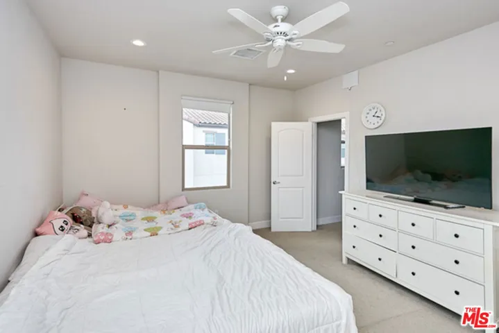 9831 Alburtis Avenue 37, Santa Fe Springs, California 90670