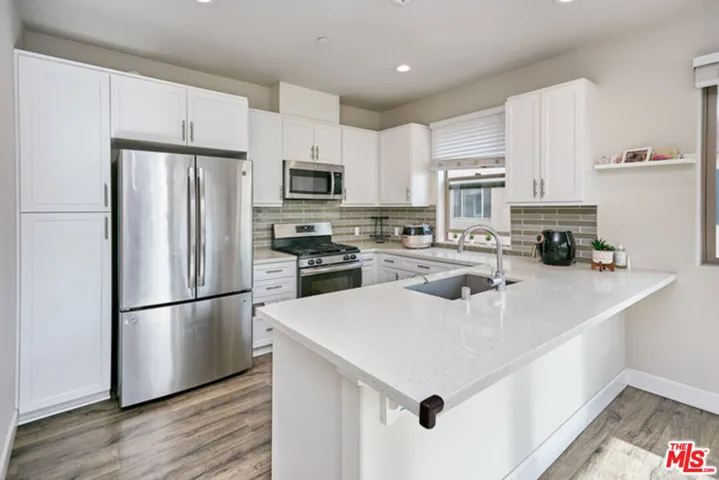 9831 Alburtis Avenue 37, Santa Fe Springs, California 90670