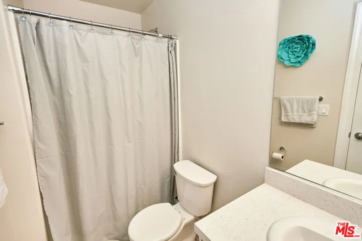 9831 Alburtis Avenue 37, Santa Fe Springs, California 90670