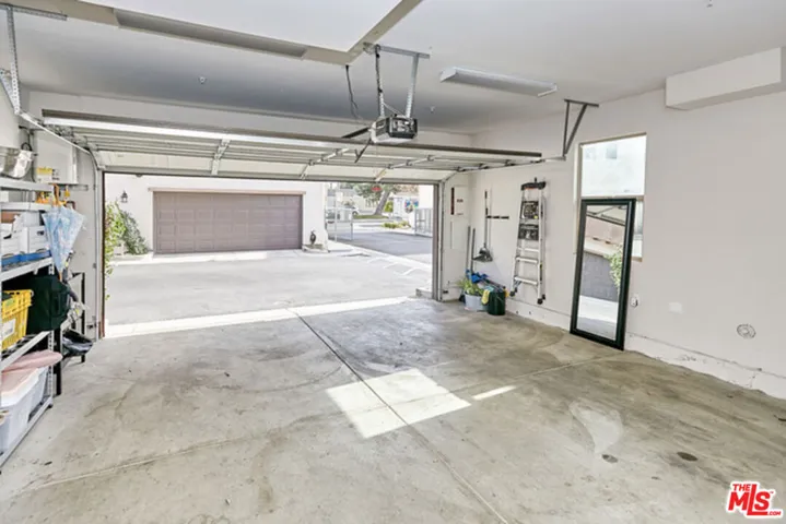 9831 Alburtis Avenue 37, Santa Fe Springs, California 90670
