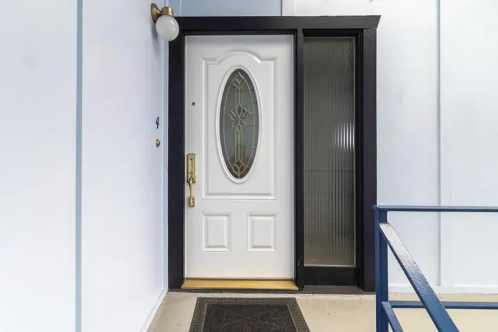 3335 Los Prados Street 4, San Mateo, California 94403