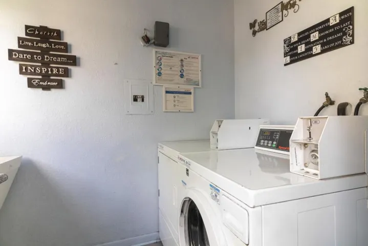 3335 Los Prados Street 4, San Mateo, California 94403