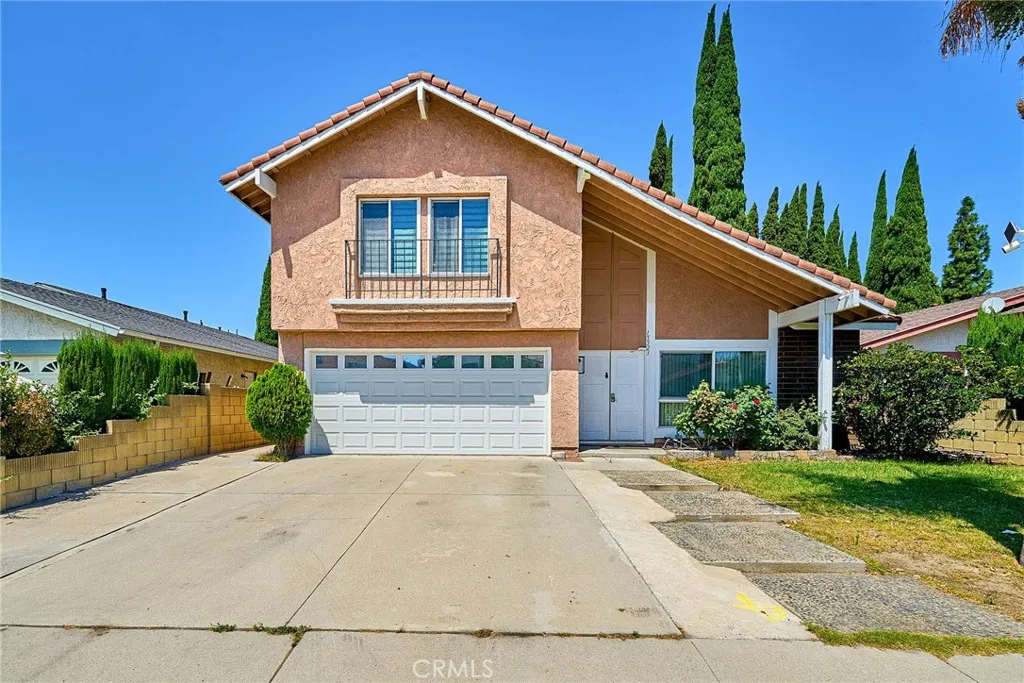 15523 Lancelot Ave