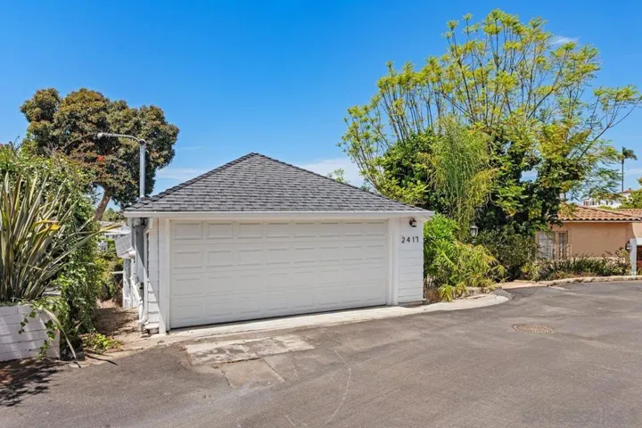 2417 Arista Ct, San Diego, California 92103