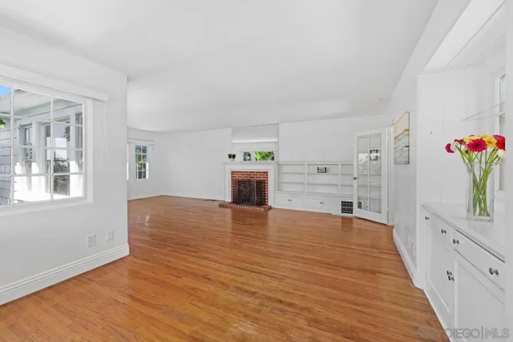 2417 Arista Ct, San Diego, California 92103